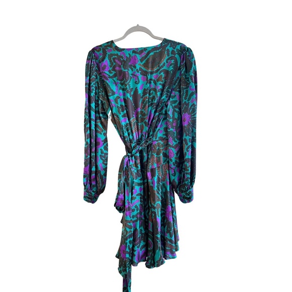 NWT Velvet by Graham & Spencer Green and Purple Bridget Printed Satin Wrap Dress - Picture 2 of 6